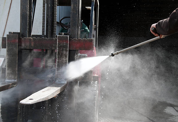 Best Deck Cleaning Services  in Fort Smith, AR